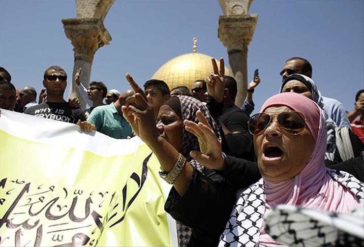 Hz Muhammed E Hakaret Aksa Da Protesto Edildi