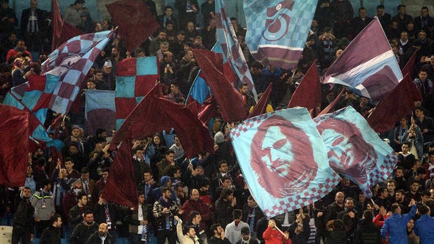 Trabzonspor Da Taraftar Rekoru K R Ld