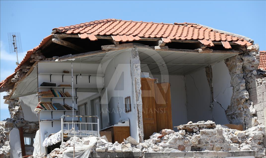 Ege Denizi ndeki deprem Midilli Adası nda hasara yol açtı Anadolu Ajansı