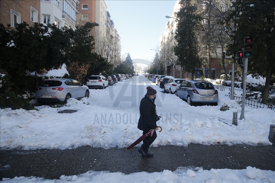 Spanya Da Yo Un Kar Ve Buzlanma Ula Mda Aksamalara Neden Oluyor