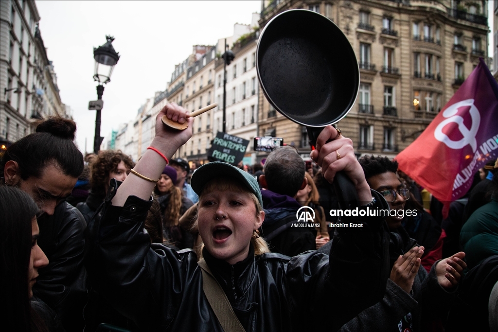 Paris Te G Stericiler Emeklilik Reformuna Kar Soka A Indi Anadolu