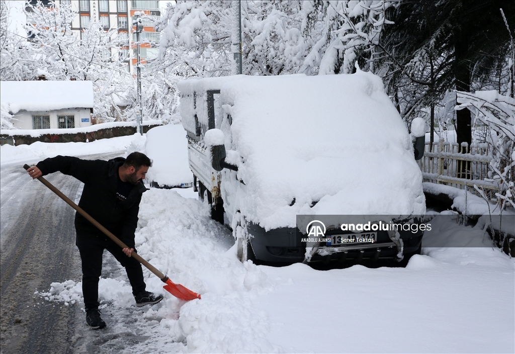 Bitlis Te Kar Ya Etkili Oldu Anadolu Ajans