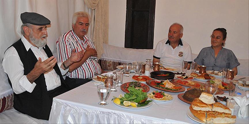 Dinner table of tolerance in Hatay