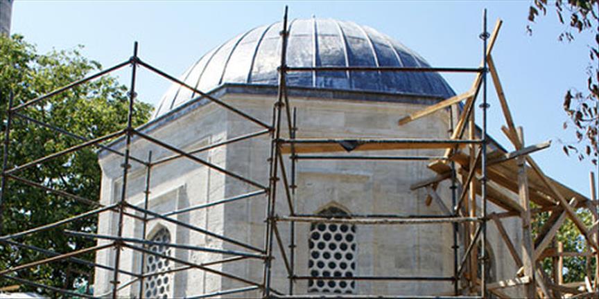 Eyüp Sultan Türbesi'nin ömrü uzatılıyor