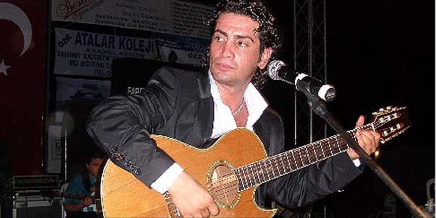 Başaran trafik kazası geçirdi