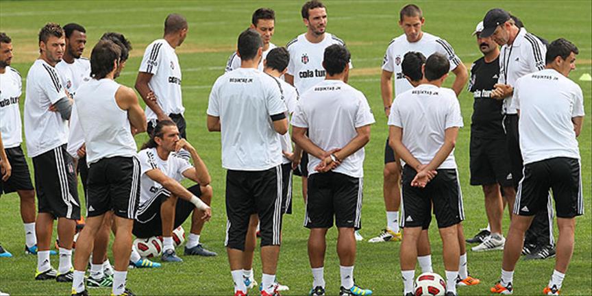 Beşiktaş 2.5 yaş gençleşti