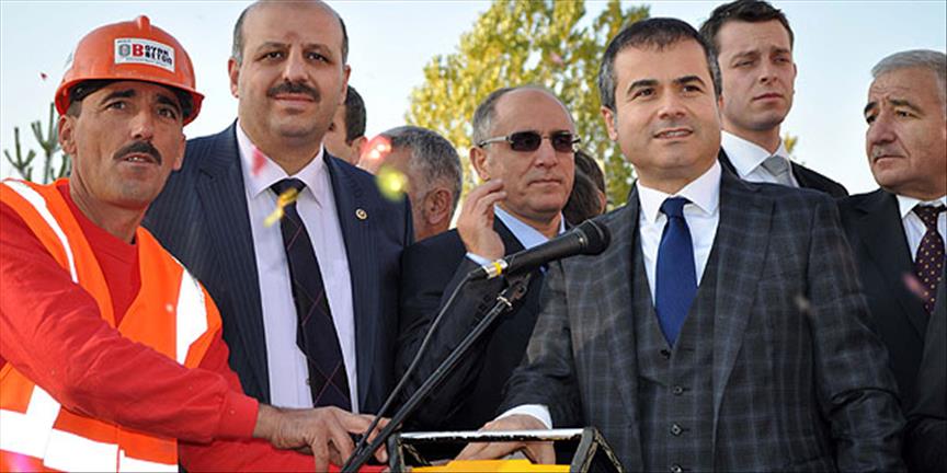 Tezahürat küfür içermemeli