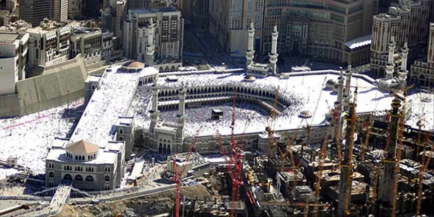 AA, Kabe ve Jamarat'ı havadan görüntüledi