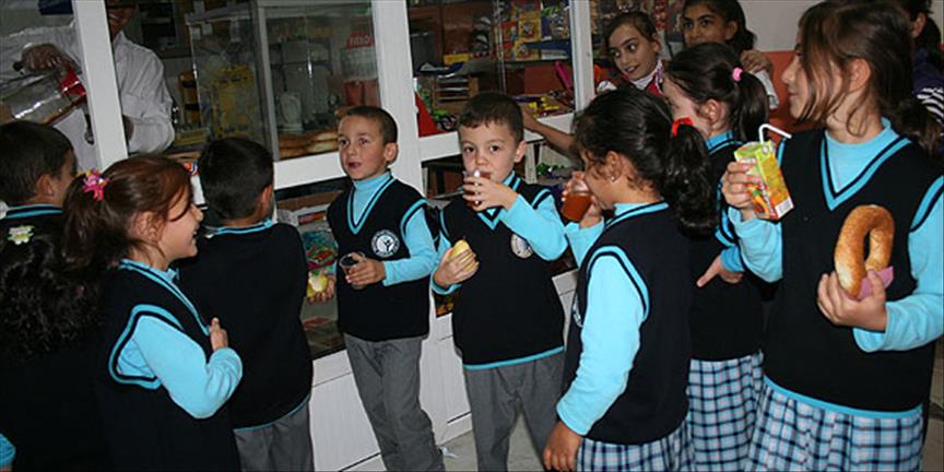 İlköğretimde başörtüsü yasağına suç duyurusu