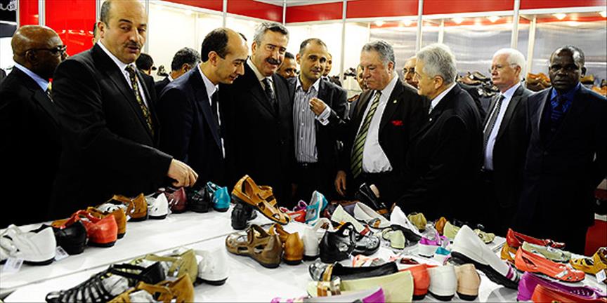 Yaz ayakkabıları görücüye çıktı