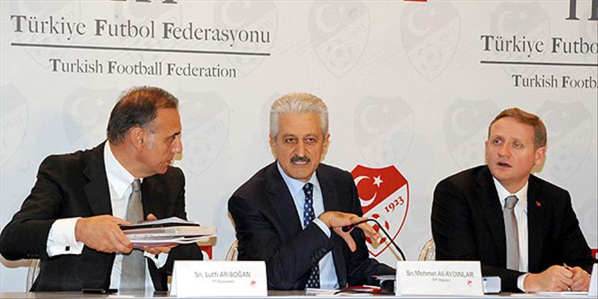 Football Federation Chairman Aydinlar resigns
