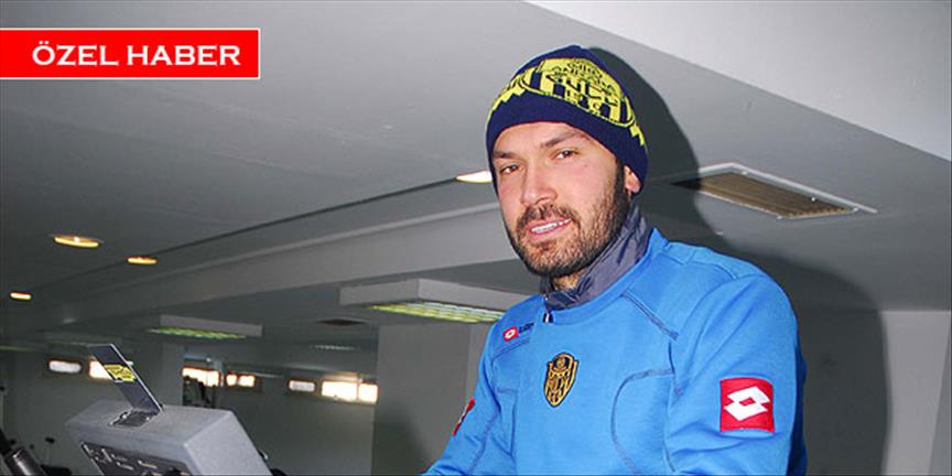 Futbolcudan takımına şarkı  