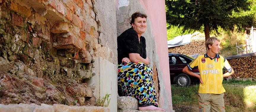 After war in Bosnia, 727,000 refugees return home
