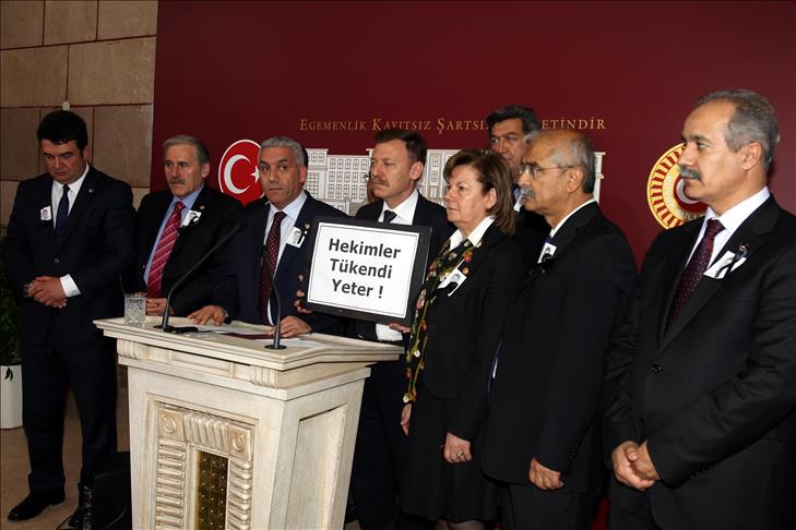 Sağlıkçı vekillerden kınama
