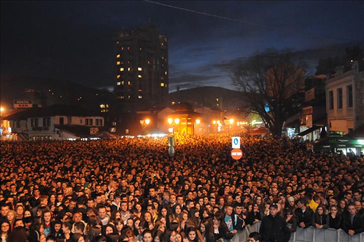 Novi Pazar uz koncert Dine Merlina proslavio 551. rođendan
