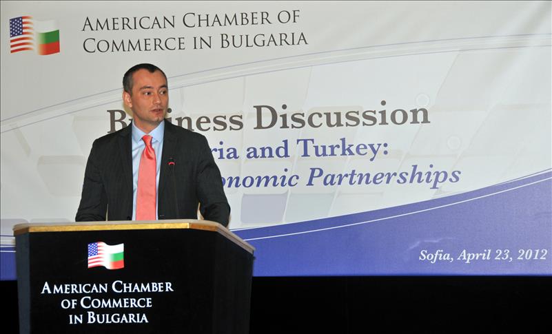 Bulgaria willing to cooperate with Turkey in military industry area