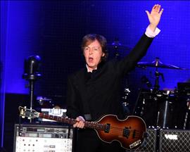 Beatles'ın hiç yayınlanmamış fotoğrafları satılacak