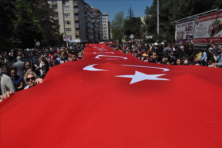 1919 metrelik Türk bayrağı
