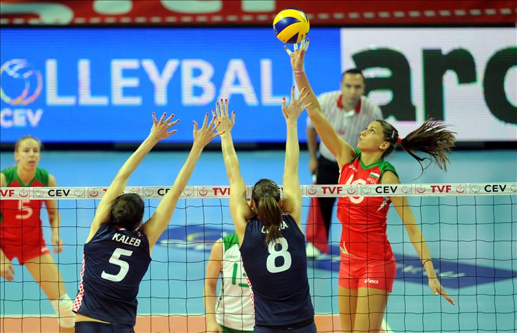 Filenin Sultanları yarı finali garantiledi