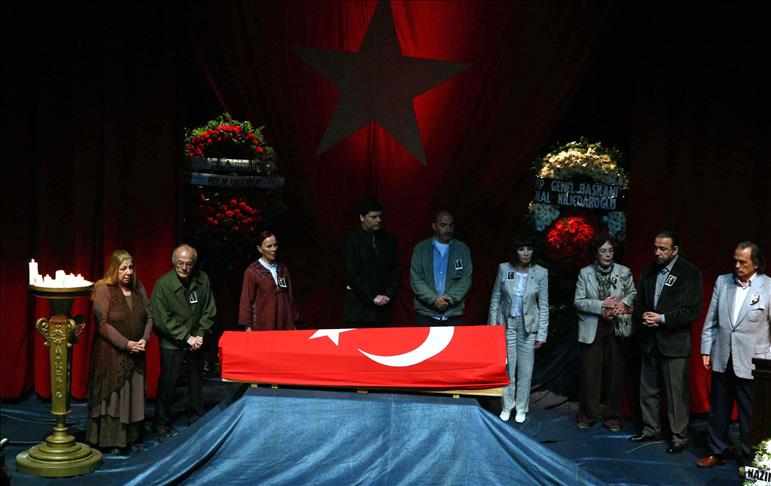 Türel son yolculuğuna uğurlandı