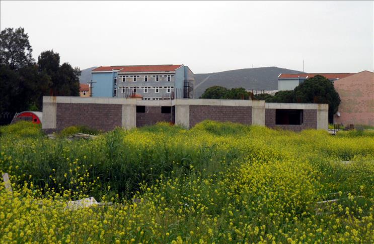 Üniversiteye ruhsatsız inşaat cezası