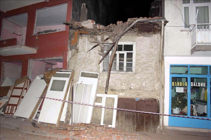 Simav beşik gibi
