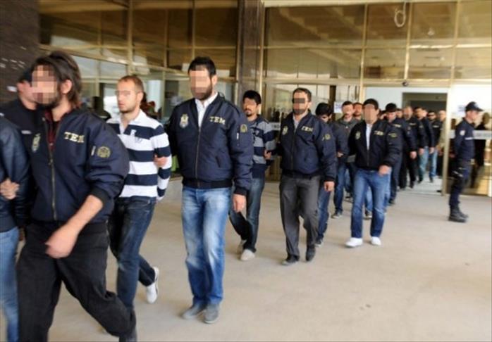 İzmir'de fuhuş operasyon
