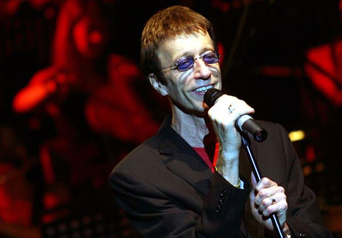 Ünlü solist Robin Gibb öldü