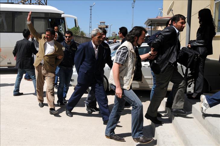 KCK avukatlarına soruşturma izni