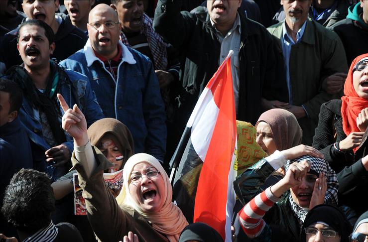 دراسة: ضرب النساء يكلّف المصريين 24 مليار دولار سنويًا