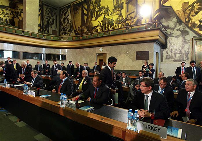 بدء قمة جنيف لبحث الأزمة السورية