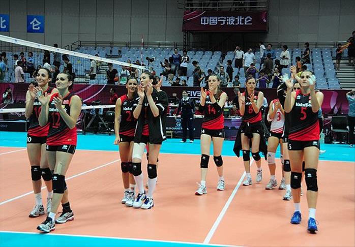 Turkish women's volleyball team place third in World Grand Prix