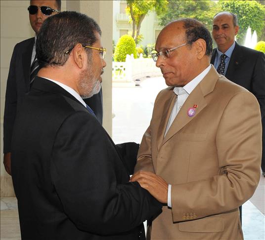 U Kairu sastanak Mursija i Merzukija