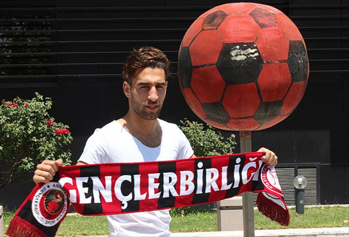 Jimmy Durmaz resmen Gençler'de