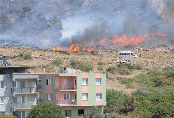 İzmir'deki yangın kısmen kontrol altında