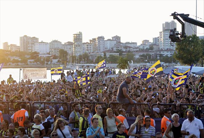 Dünya Fenerbahçeliler Günü kutlaması
