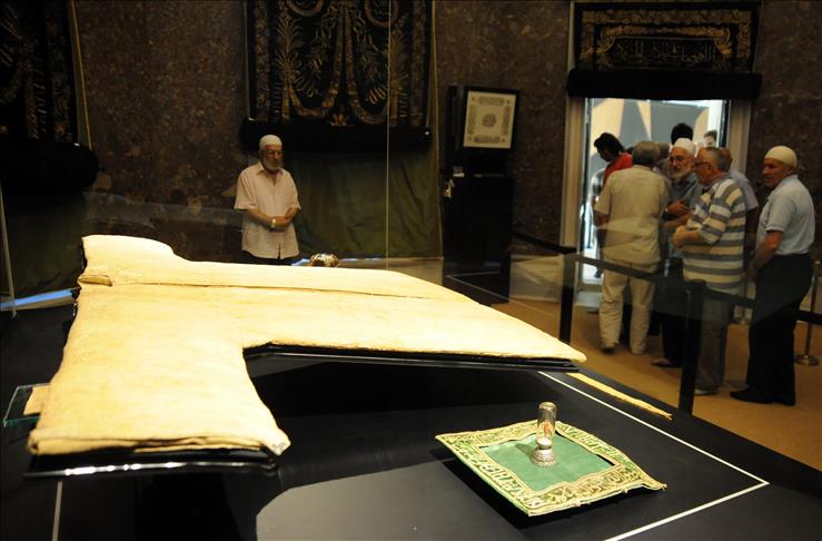 U Istanbulu izložen ogrtač Poslanika Muhammeda a.s.