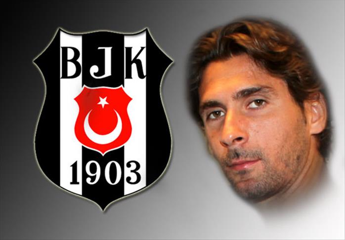 Escude Beşiktaş'ta