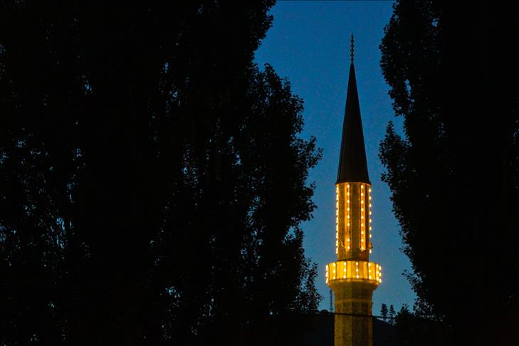 Veza između posta, visokih temperatura i psihologije