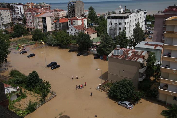 Samsun'u yine yağış vurdu
