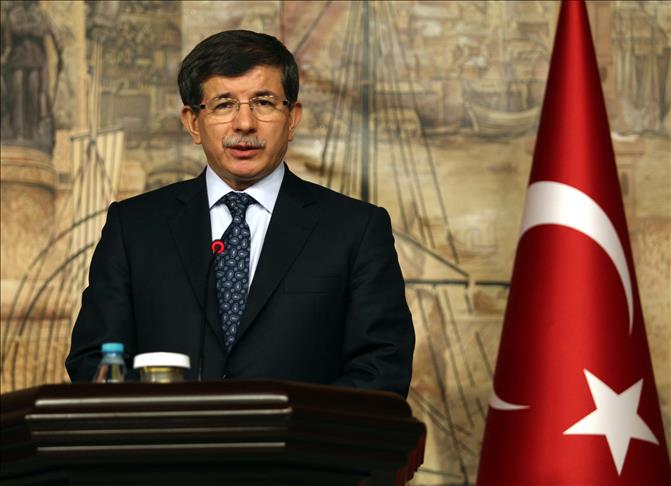 Turkish FM urges Iran to change policy on Syria