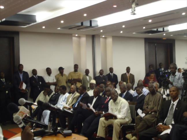 رئيس السنغال يلغي مجلس الشيوخ