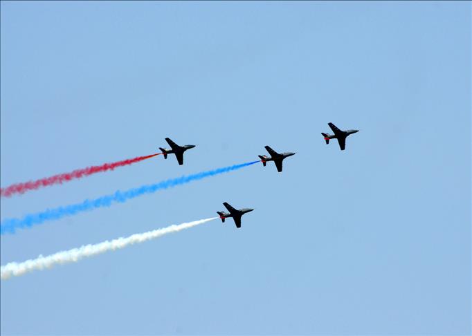 U Beogradu održan  aero-miting "Batajnica 2012"