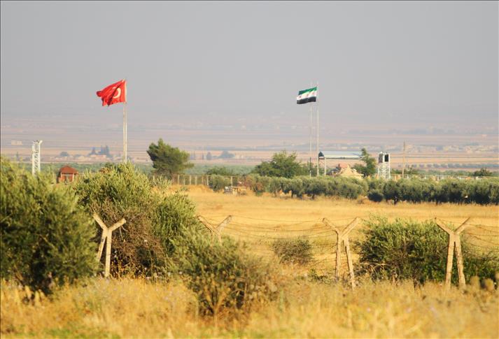 Turkish military deployment continues at Syrian border