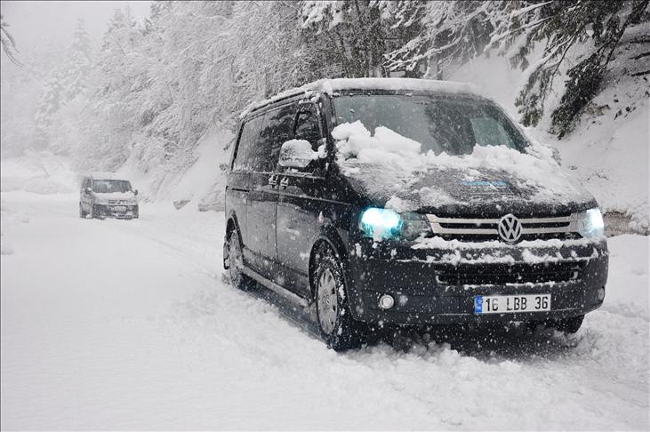 Austrija: Zbog obilnog snijega zatvoren autoput Brenner