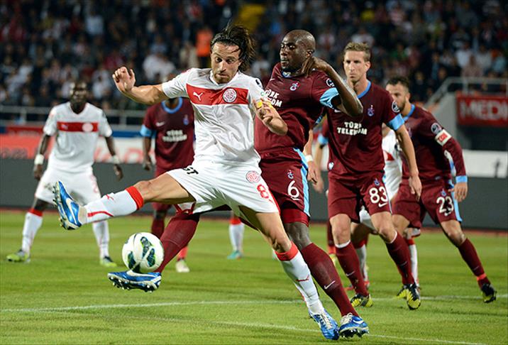 Trabzon Antalya'ya mağlup
