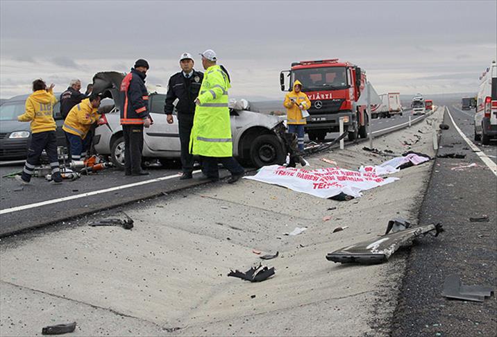 Başkentte trafik kazaları: 8 ölü