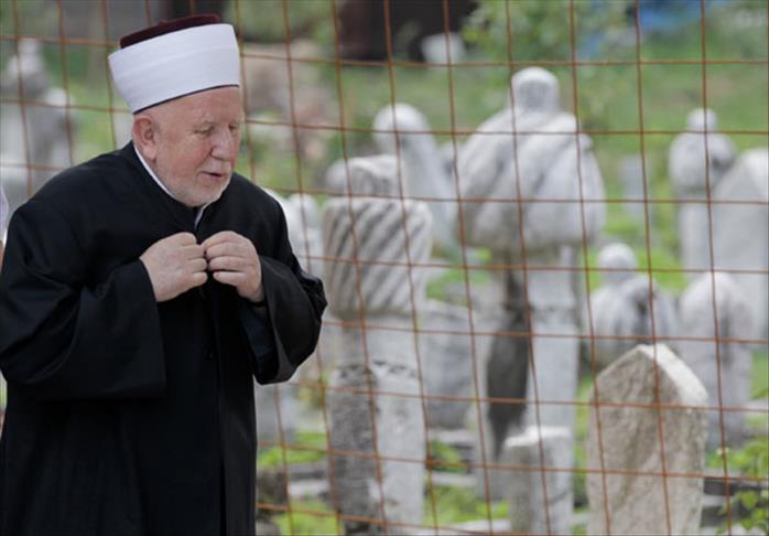 "Reisa Kavazovića su tjerali da ostavi pušku i postane muftija"