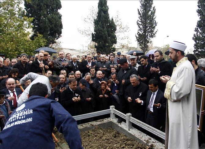 Yazgan son yolculuğuna uğurlandı