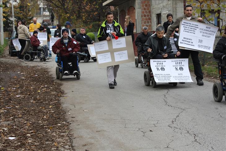 Banja Luka: Zbog otkaza protestovali  radnici-invalidi Zavoda za distrofičare